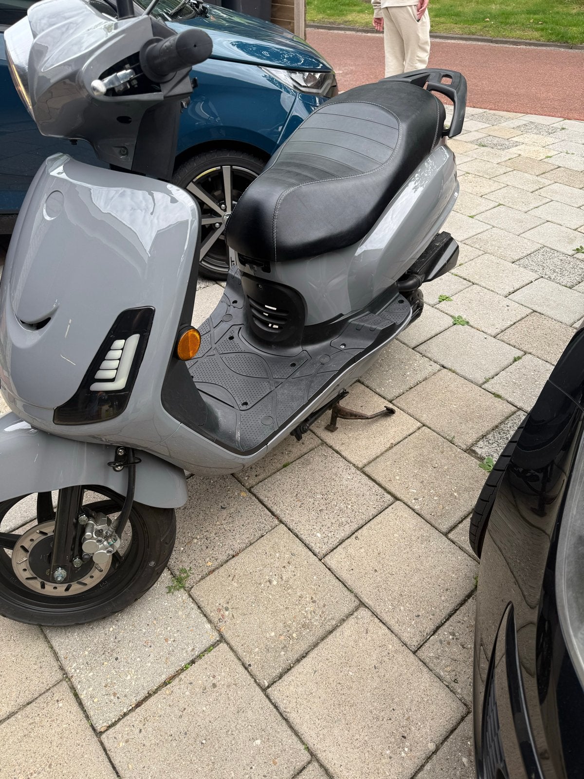 Sym fiddle 2 - nardo grey Zo goed als nieuw, Ophalen, Maximaal 45 km/u, Zo goed als nieuw, Benzine