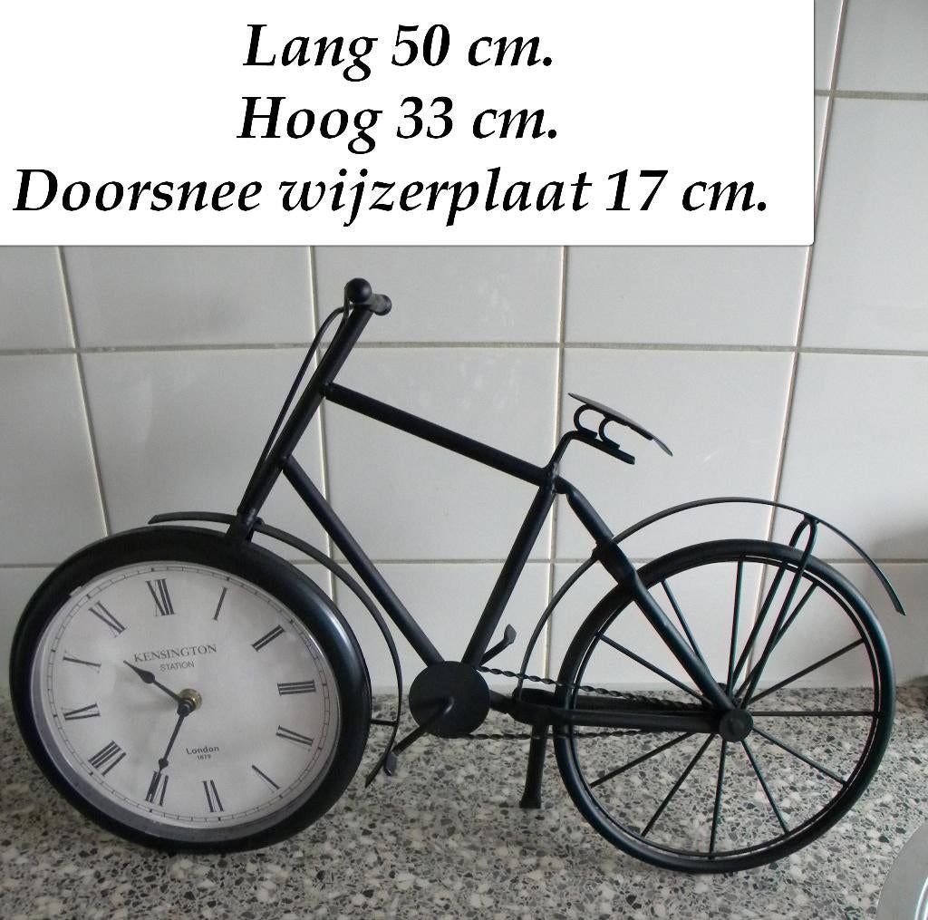 KLOK FIETS METAAL, TAFELKLOK FIETS IN NETTE STAAT, Huis en Inrichting, Woonaccessoires | Klokken, Ophalen of Verzenden, Zo goed als nieuw