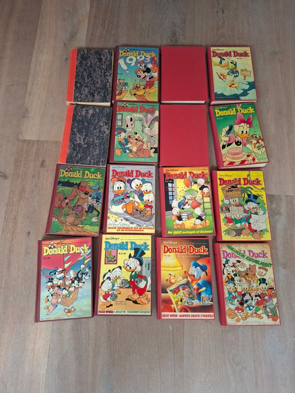 16 ingebonden Jaargangen Donald Duck, Boeken, Complete serie of reeks, Ophalen, Gelezen, Donald Duck