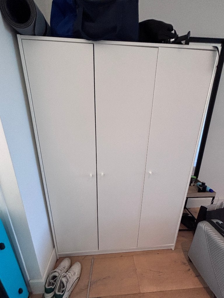 IKEA KLEPPSTAD kledingkast 3 deuren | ik demonteer hem voor, Ophalen, 100 tot 150 cm, 50 tot 100 cm, Zo goed als nieuw