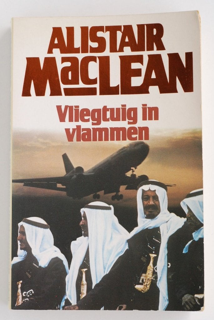 Vliegtuig in Vlammen - Alistair MacLean - Thriller jaren 80, Alistair MacLean, Verzenden, Zo goed als nieuw
