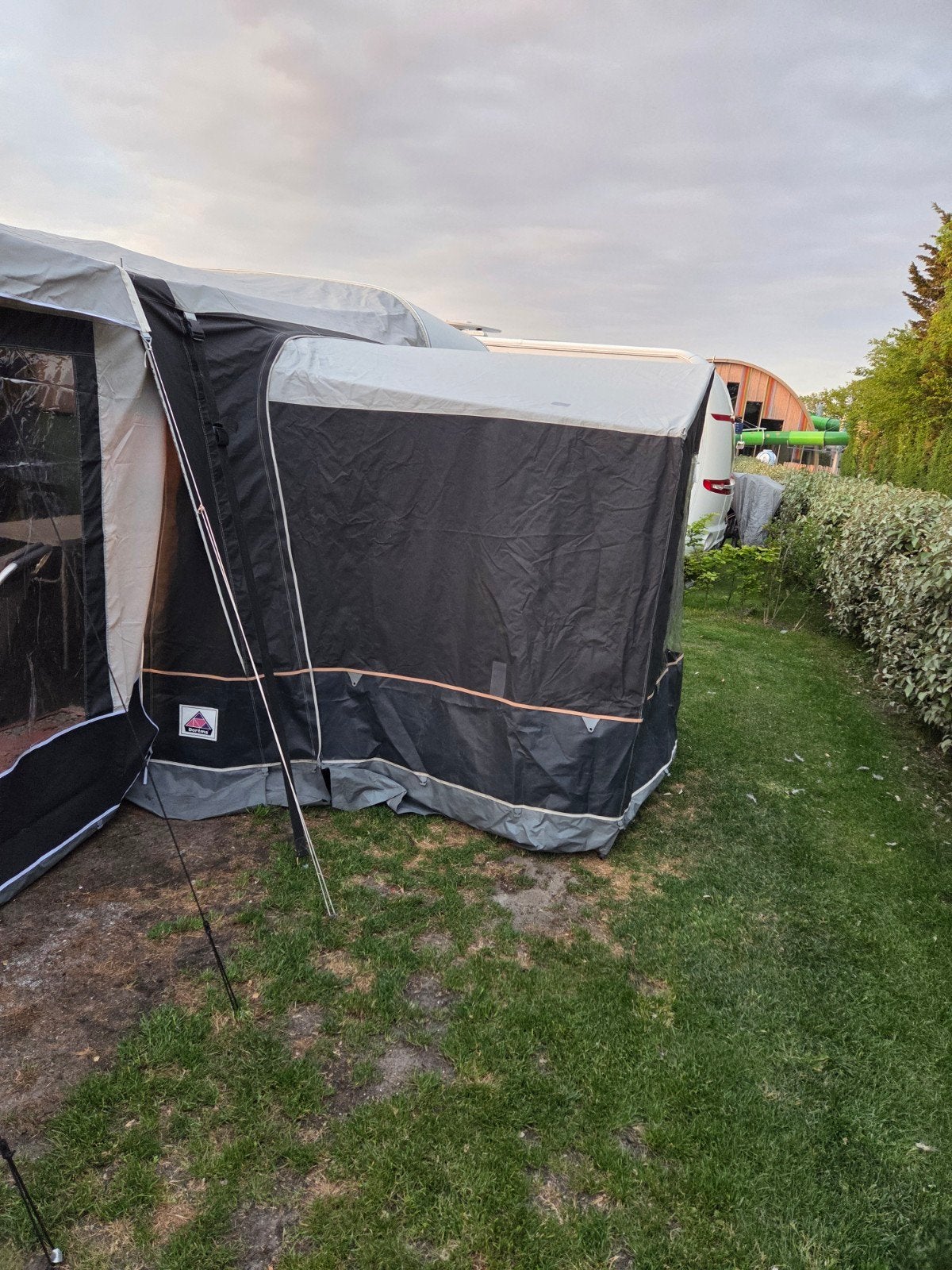 Dorema uitbouw en slaapcabine, Ophalen, Tot en met 2