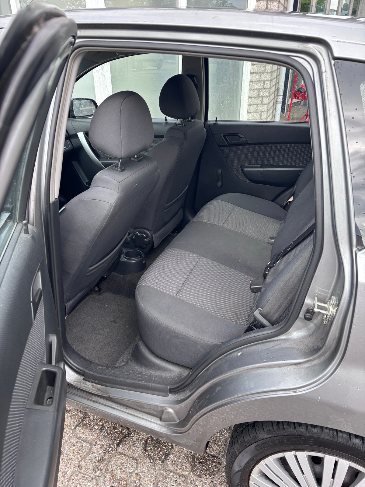 Chevrolet Aveo 1.2 16V 5D 2010 Grijs, Auto's, Voorwielaandrijving, 40 €/maand, Aveo, 4 cilinders