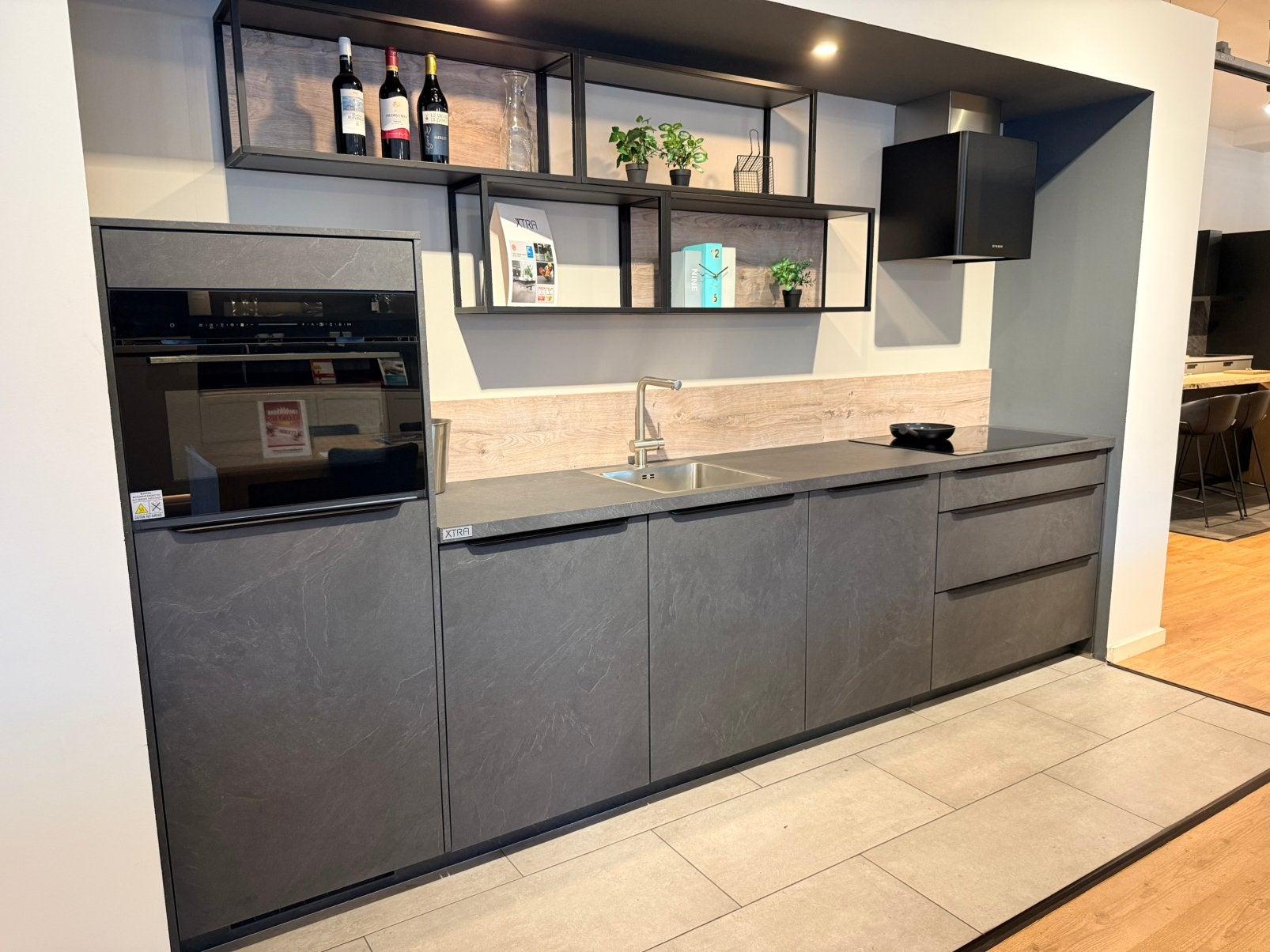 Showroom keuken teab, Ophalen, Zo goed als nieuw, Kunststof