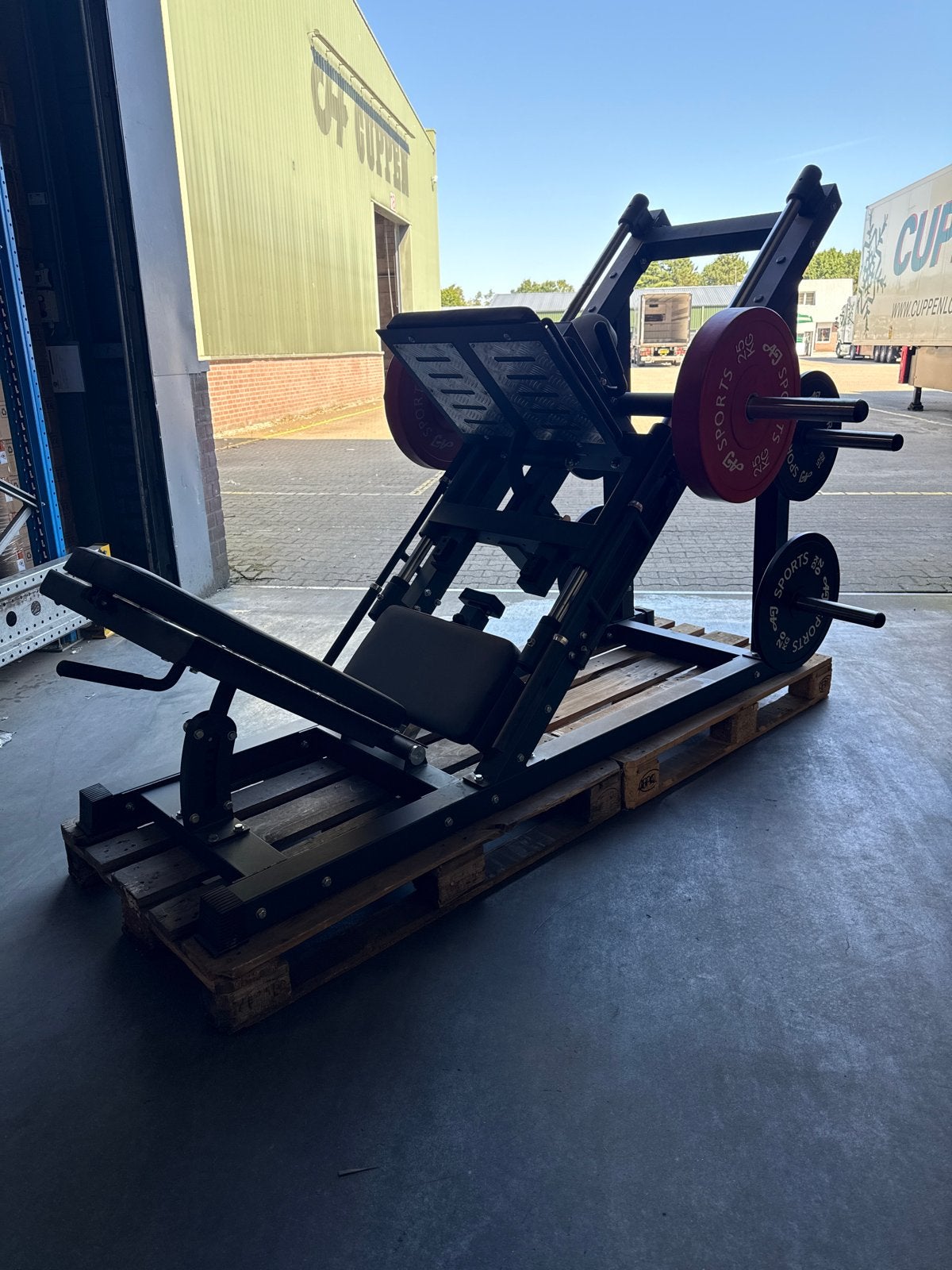 Leg Press / Hack Squat Combi Machine met 120kg schijven, Ophalen, Krachtstation, Zo goed als nieuw, Metaal