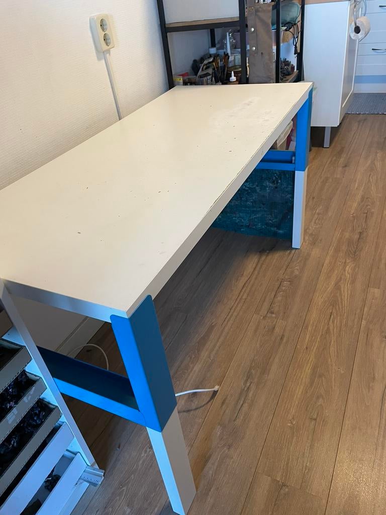 Desk, IKEA, Ophalen, Gebruikt, 129 cm, IKEA