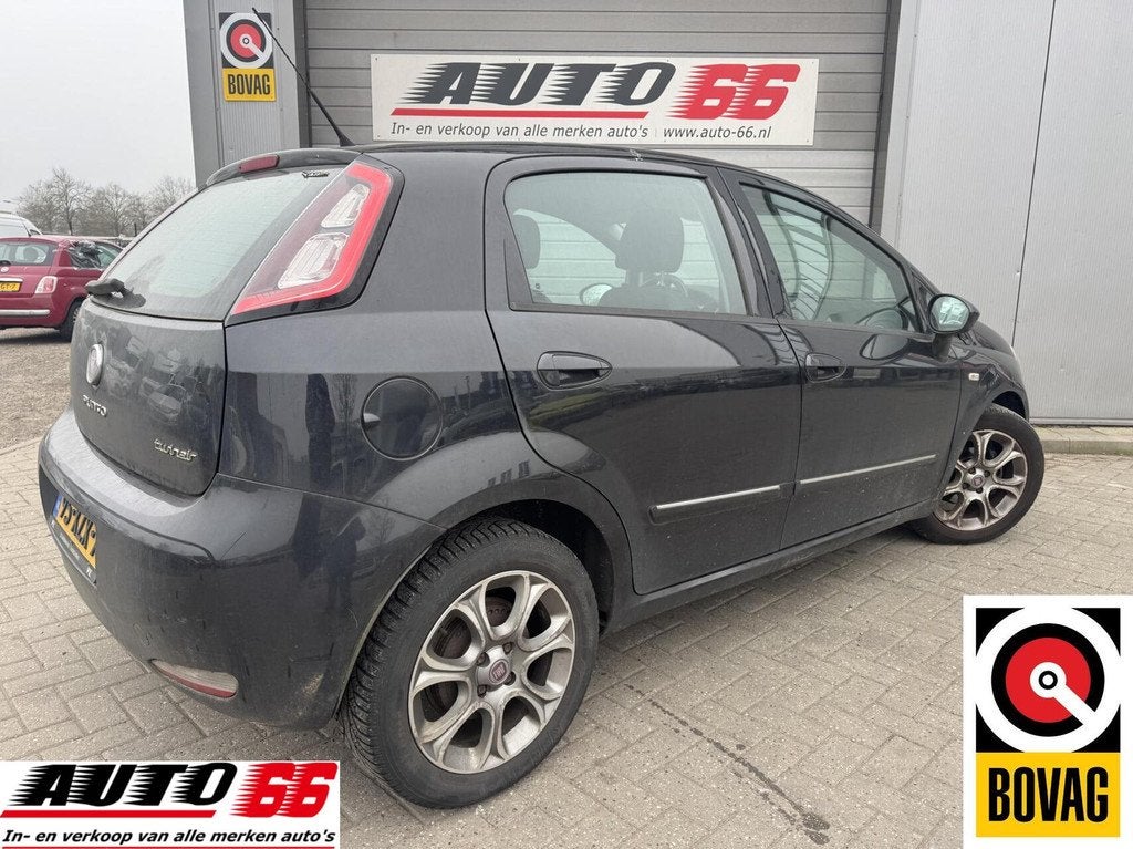 Fiat Punto Evo 0.9 TwinAir Pop 5 drs, AIRCO, Voorwielaandrijving, Euro 5, Gebruikt, Zwart