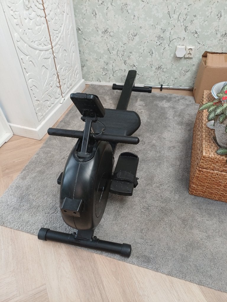 Roeitrainer - Focus Fitness Row 2.4 - Inklapbaar, Sport en Fitness, Fitnessapparatuur, Ophalen, Zo goed als nieuw, Metaal, Roeitrainer