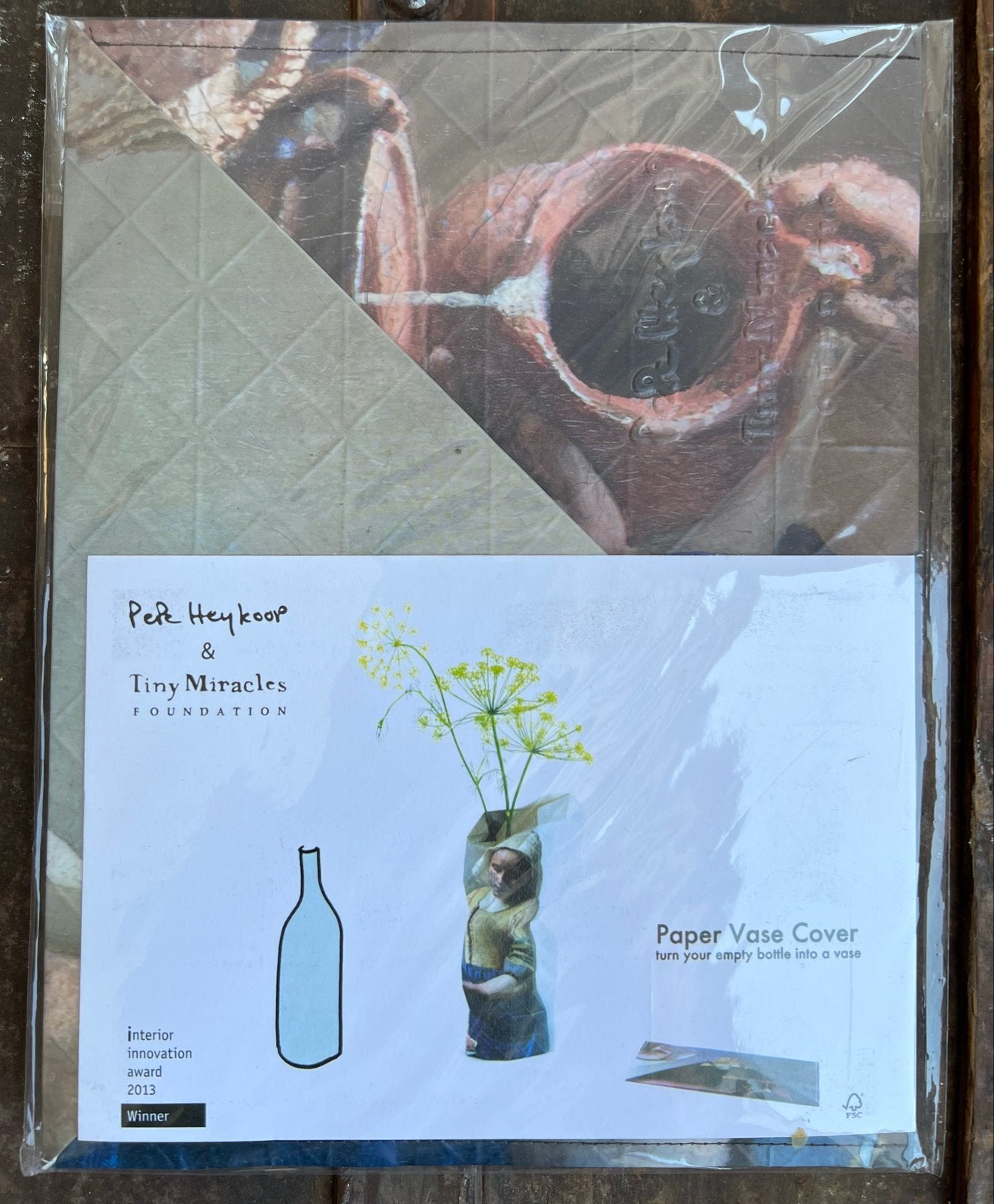 Pepe Heykoop Paper Vase Cover - Meisje met de Parel, Handgemaakt, Meerkleurig, Nieuw, Ophalen of Verzenden
