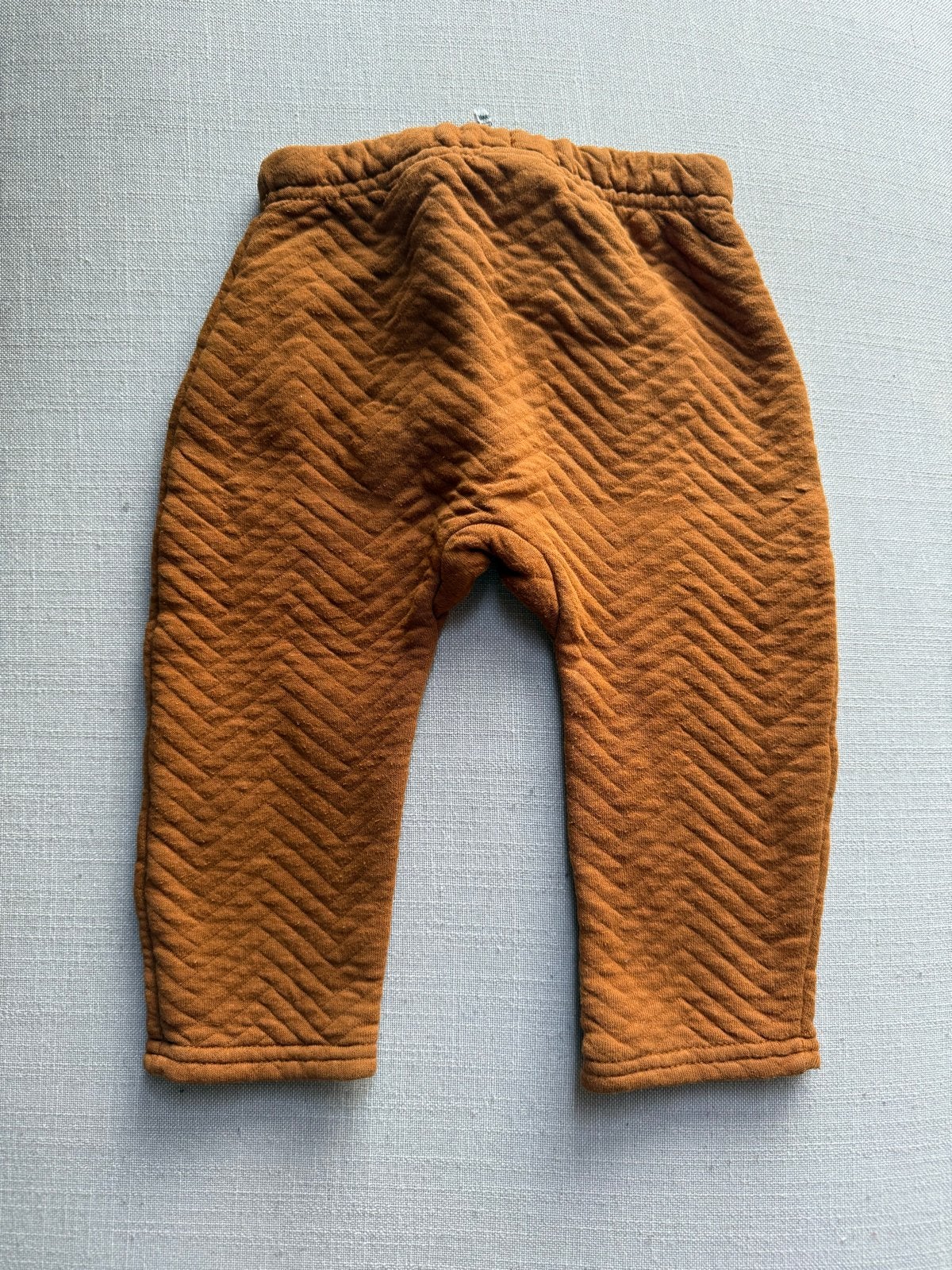 Hema baby broekje maat 74 -, Kinderen en Baby's, Babykleding | Maat 86, Ophalen of Verzenden, Gebruikt, Jongetje of Meisje, Broekje