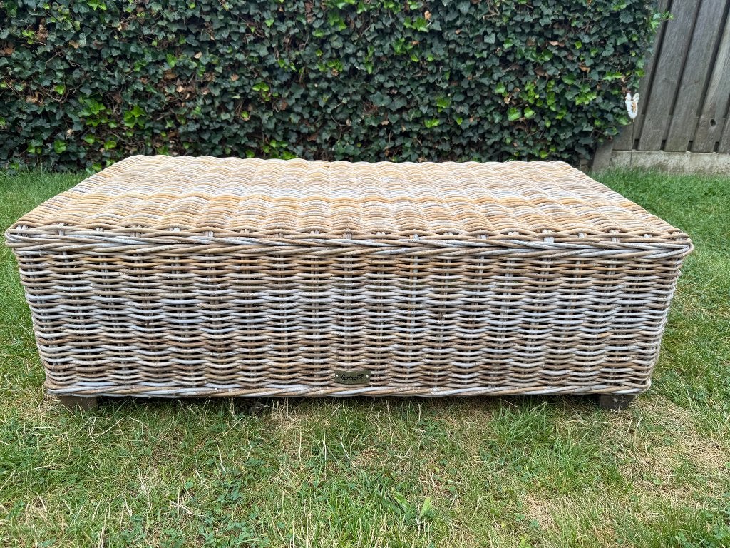 Rieten tafel, Ophalen, Zo goed als nieuw, Rechthoekig, Overige materialen