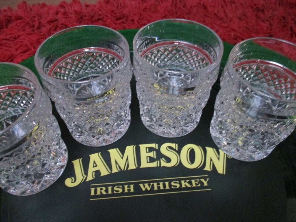 4 Kristal glazen op dienblad van Jameson Irish Whiskey, Ophalen, Zo goed als nieuw, Overige typen