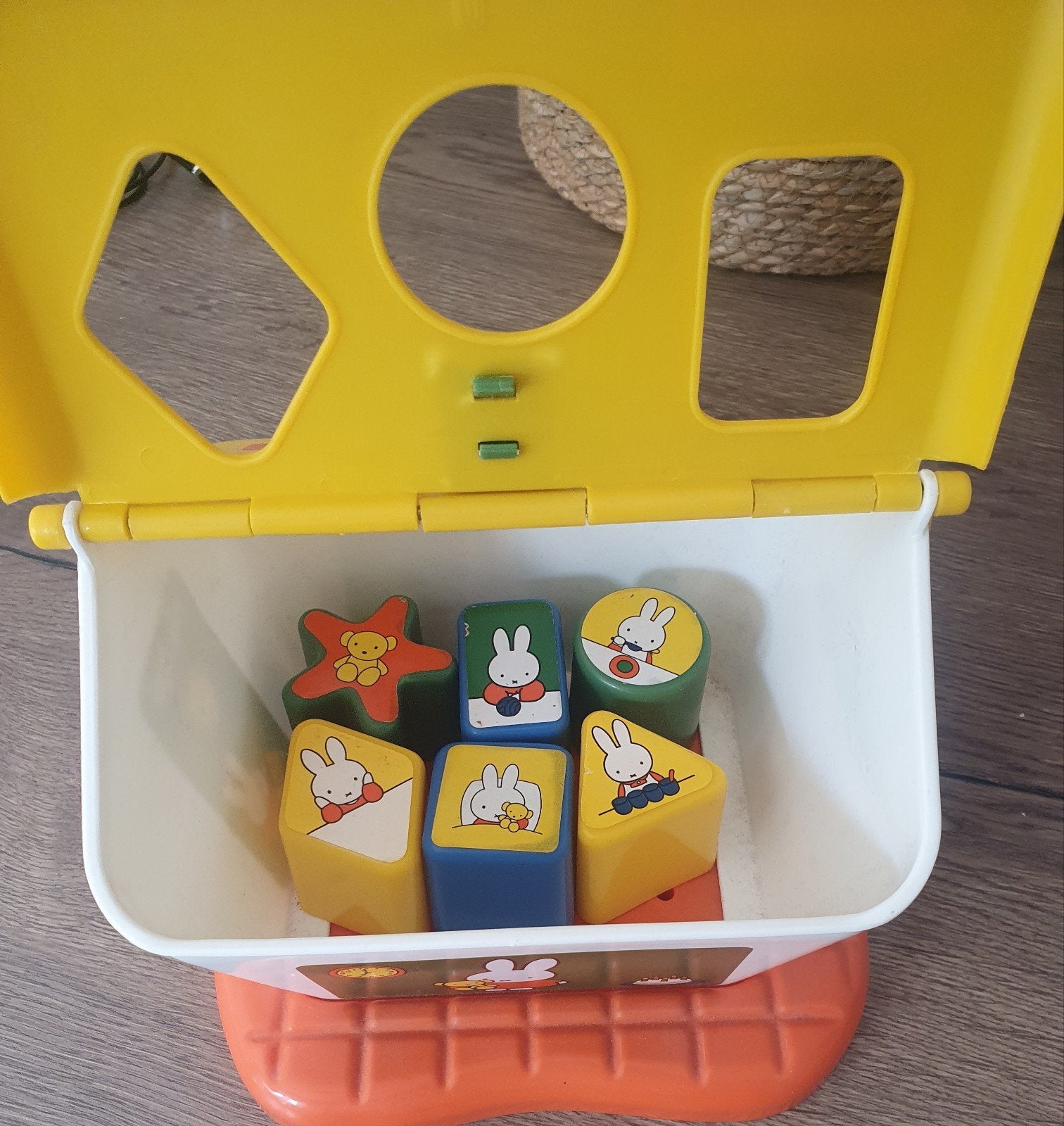 Nijntje blokken huisje, Ophalen, Zo goed als nieuw, Ontdekken