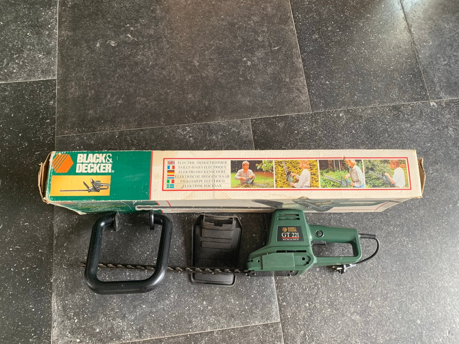 Black & Decker GT 221 elektrische heggenschaar, Ophalen, Gebruikt, Elektrisch