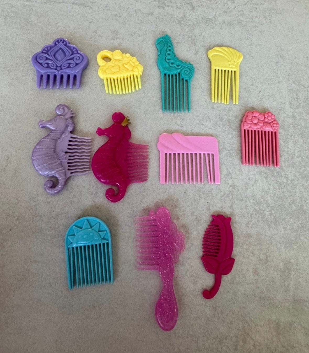 Barbie en andere poppen kammetjes vintage tot nu, Ophalen of Verzenden, Gebruikt, Accessoires