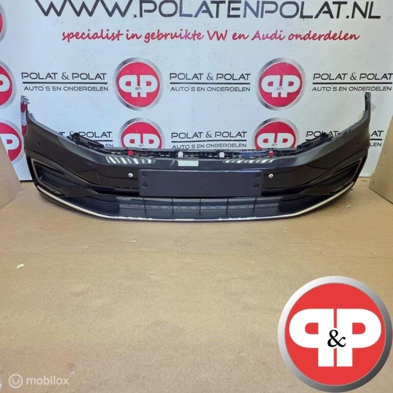 VW Passat 3G B8 GTE Facelift Voorbumper LC9X