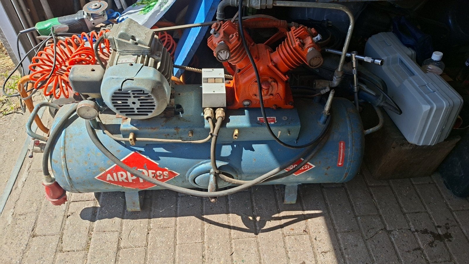 Compressor op 380V - Krachtige luchtcompressor, Ophalen