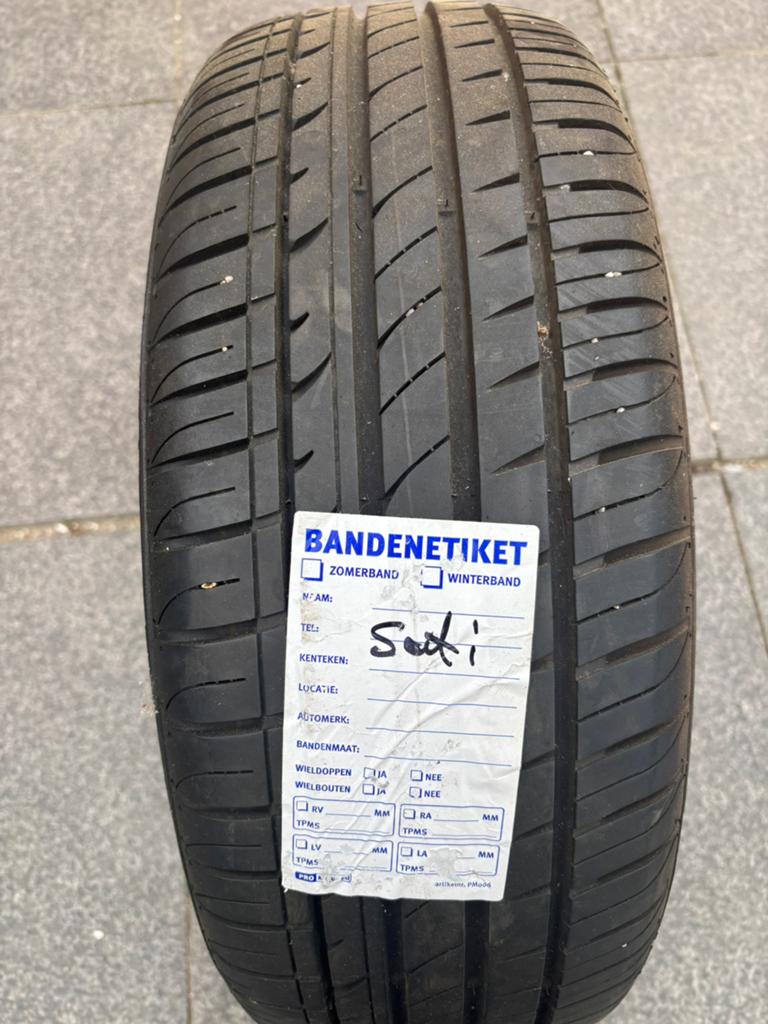 Hankook Zomerband 195/55R16 87W, Auto-onderdelen, Banden en Velgen, Ophalen, Gebruikt, 16 inch, Band(en)