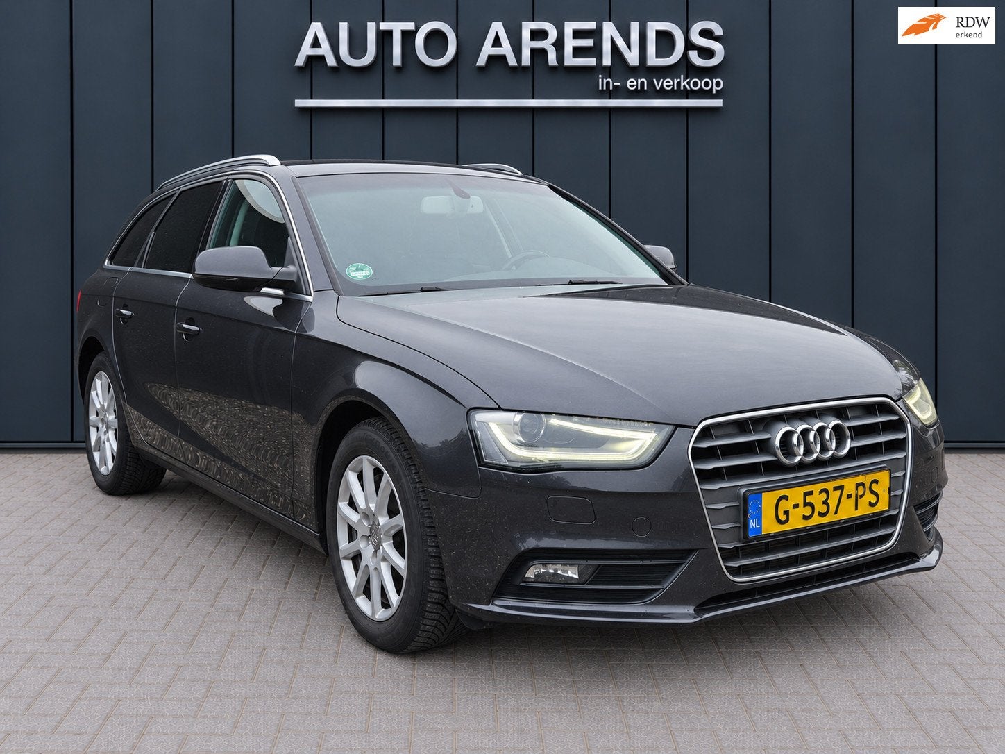 Audi A4 Avant 2.0 TDI Automaat* EURO 6 (Export ready) Sport, Auto's, Gebruikt, 4 cilinders, 150 pk, A4