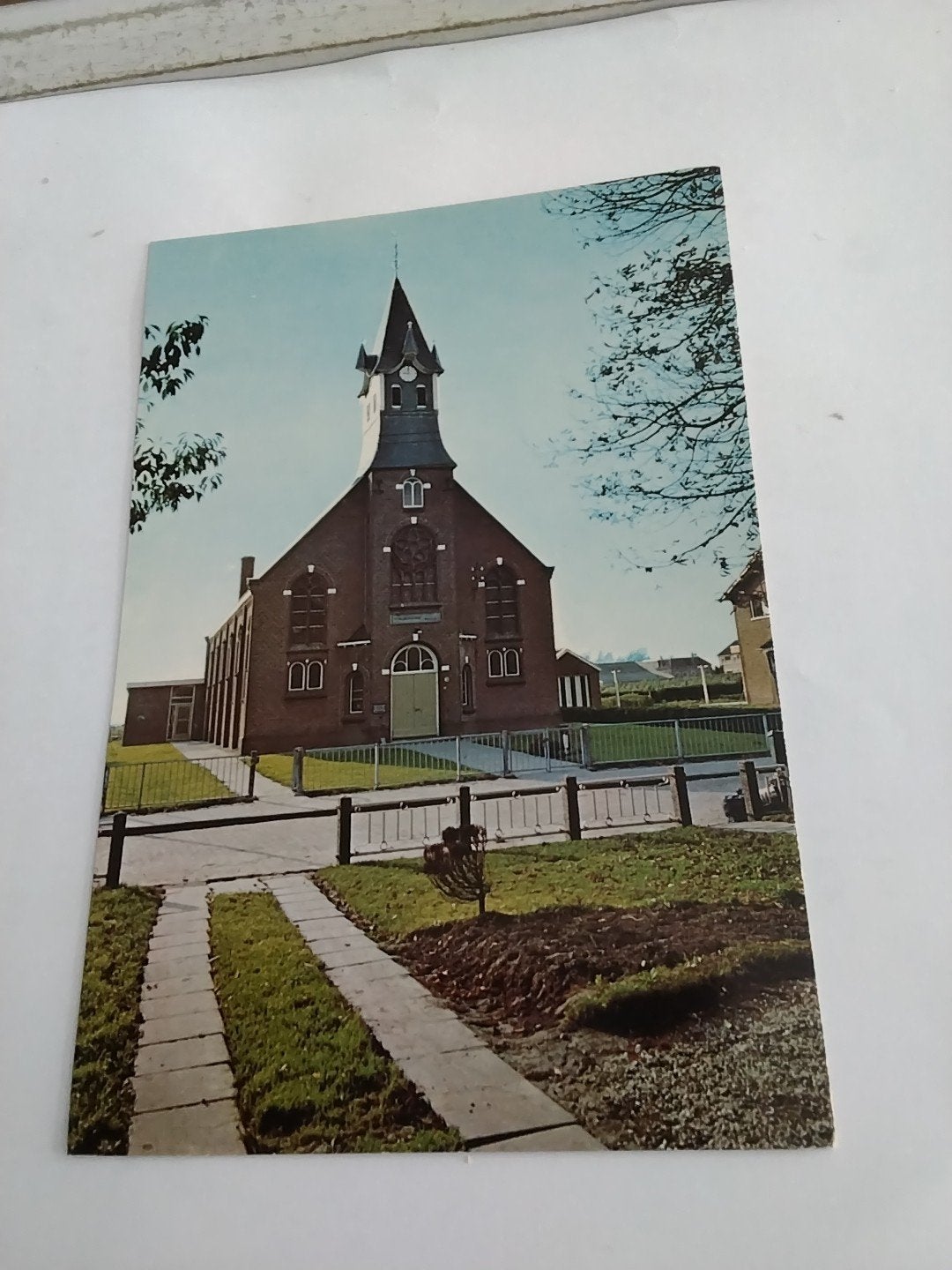 Oude ansichtkaart Geref. Kerk Minnertsga Friesland, Ophalen of Verzenden, 1960 tot 1980, Gelopen, Friesland