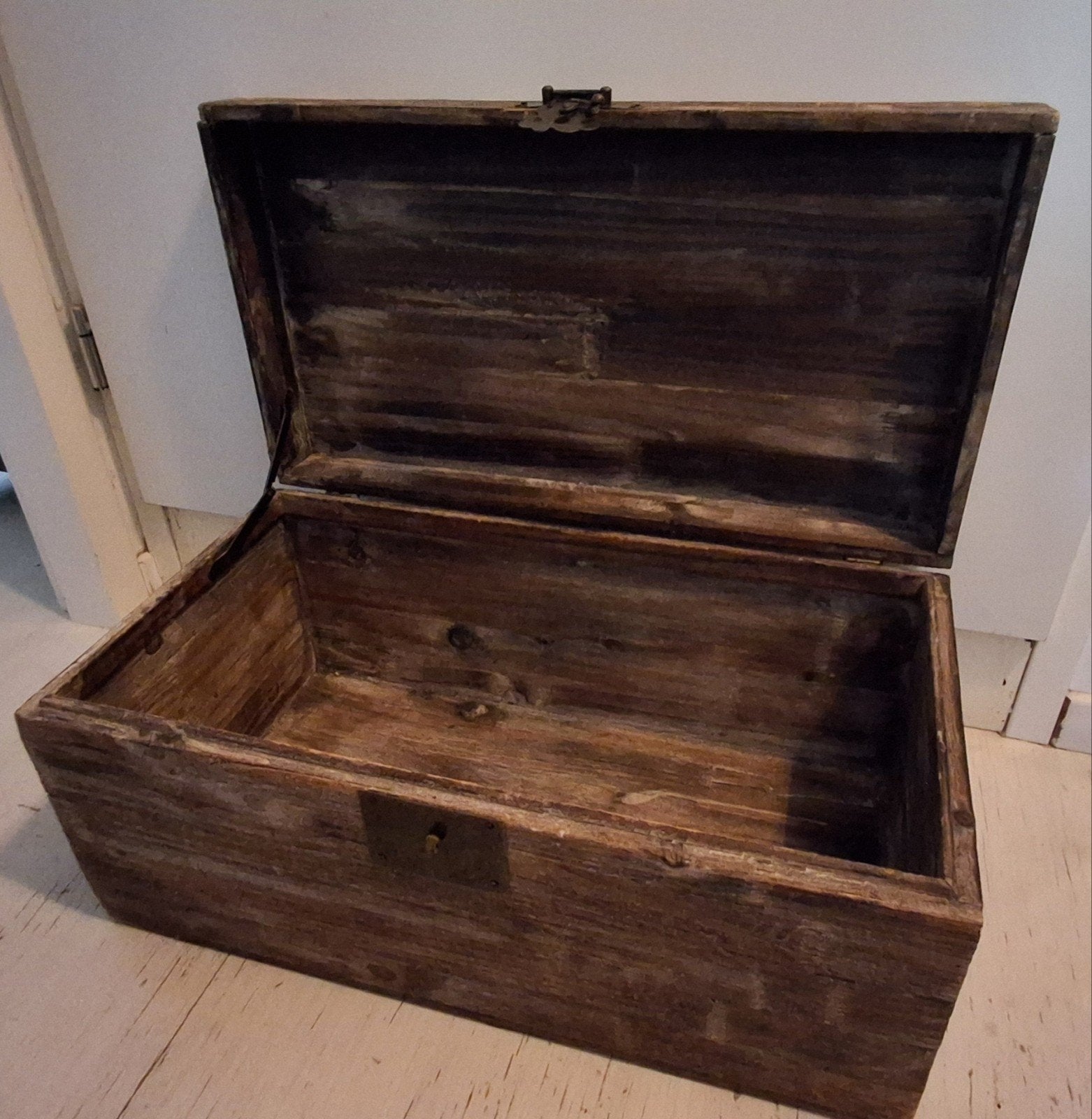 Mooie houten kist 55x30x25,5, Ophalen of Verzenden, Gebruikt
