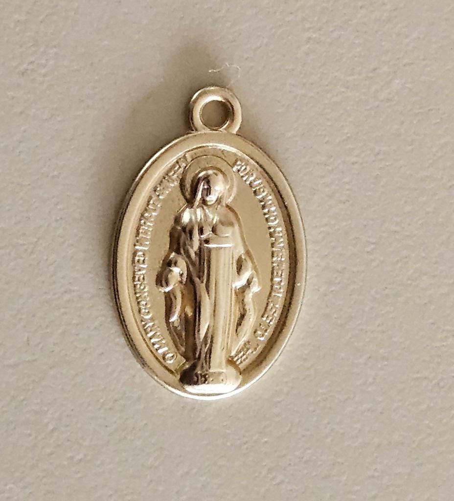 Maria medaille bedel goud kleurig religie, Sieraden, Tassen en Uiterlijk, Antieke sieraden, Overige typen, Overige materialen