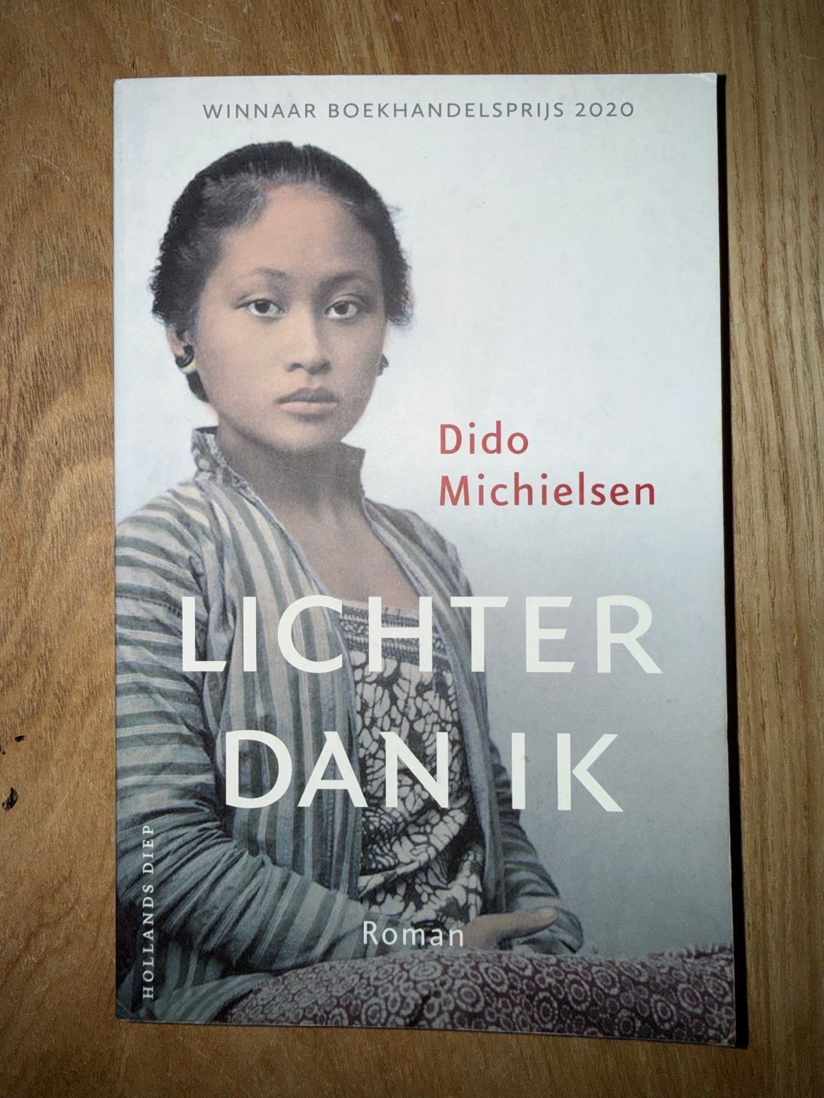 Lichter dan ik - Dido Michielsen (Roman), Boeken, Romans, Gelezen, Nederland, Ophalen of Verzenden