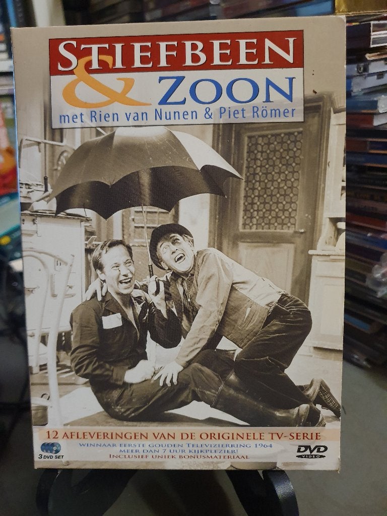 Stiefbeen & Zoon (3 DVD), Cd's en Dvd's, Dvd's | Tv en Series, Alle leeftijden, Ophalen, Zo goed als nieuw, Komedie