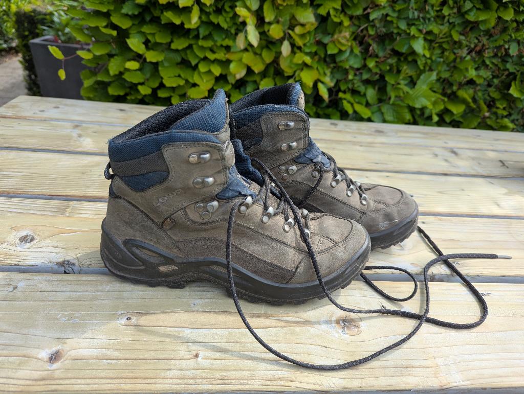 Wandelschoenen, Ophalen, Gebruikt, Schoenen