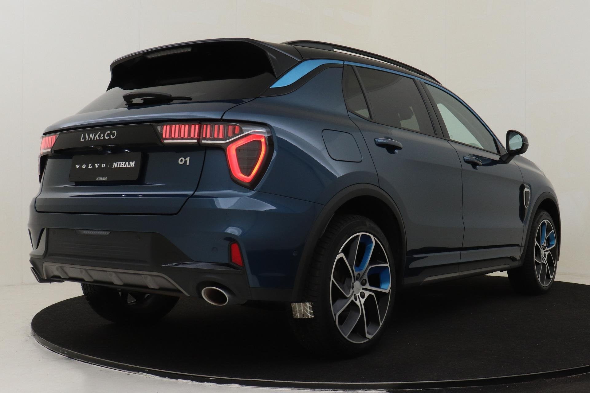 Lynk & Co 01 1.5 PHEV -PANO.DAK|ELEK.STOEL|HARMANINFINITY|36, 12 maanden, Stof, Euro 6, Blauw