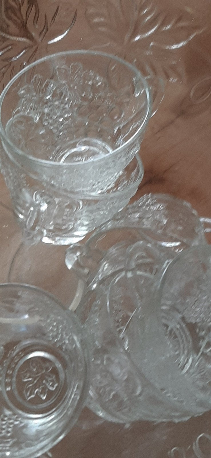 Glazen punchset met druivenmotief, Ophalen