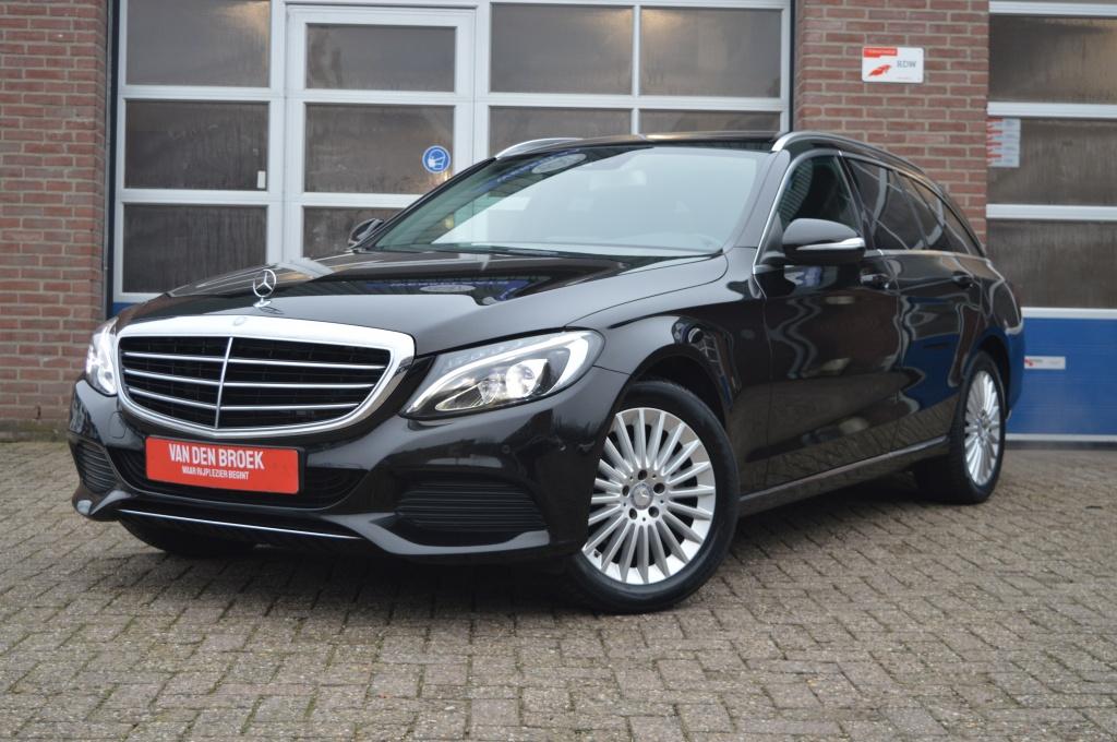 Mercedes-Benz C-Klasse Estate 180 Ambition AUT - NAVI - PANO, Automaat, 745 kg, Euro 6, 4 cilinders