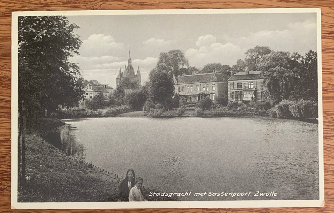 Oude Ansichtkaart Stadsgracht met Sassenpoort, Zwolle, Ophalen of Verzenden, Voor 1920, Ongelopen, Overijssel