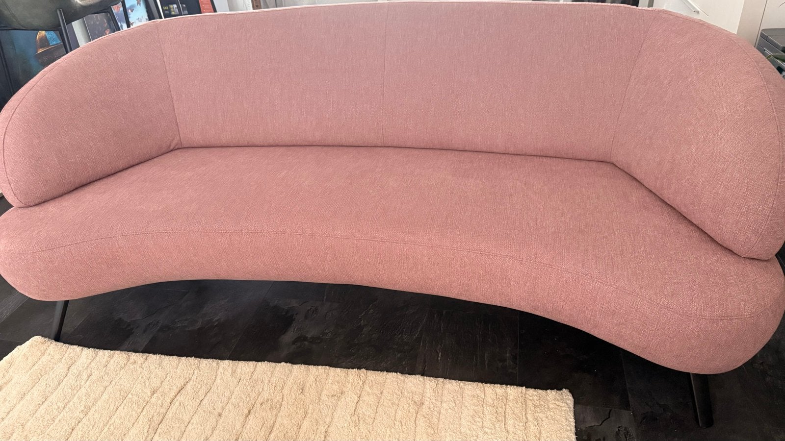 Stijlvolle Roze Gebogen Bank - 3-zits, Ophalen, Driepersoons, 75 tot 100 cm, Zo goed als nieuw