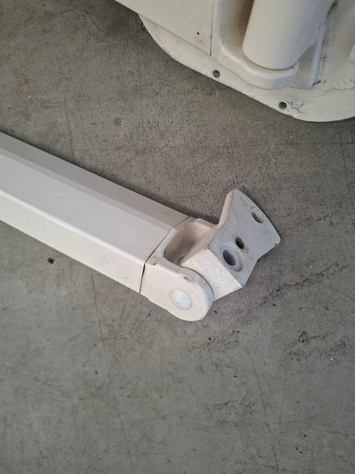 Knikarmen voor zonnescherm - 2 meter lengte, 150 tot 300 cm, Ophalen of Verzenden, Gebruikt, Knikarmscherm