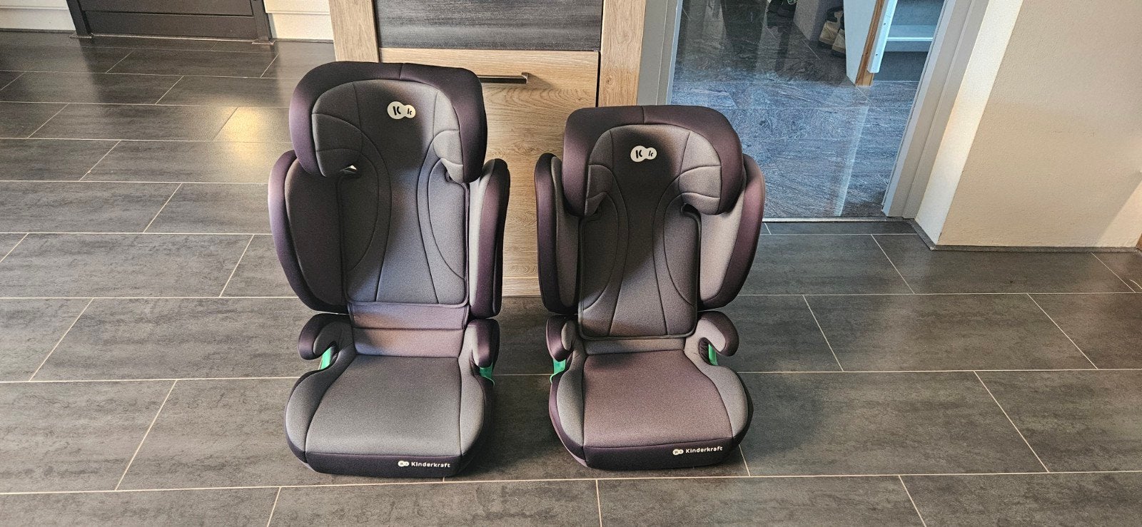Kinderkraft Junior Fix 2 i-Size autostoel x2, 15 t/m 36 kg, Zijbescherming, Zo goed als nieuw, Isofix