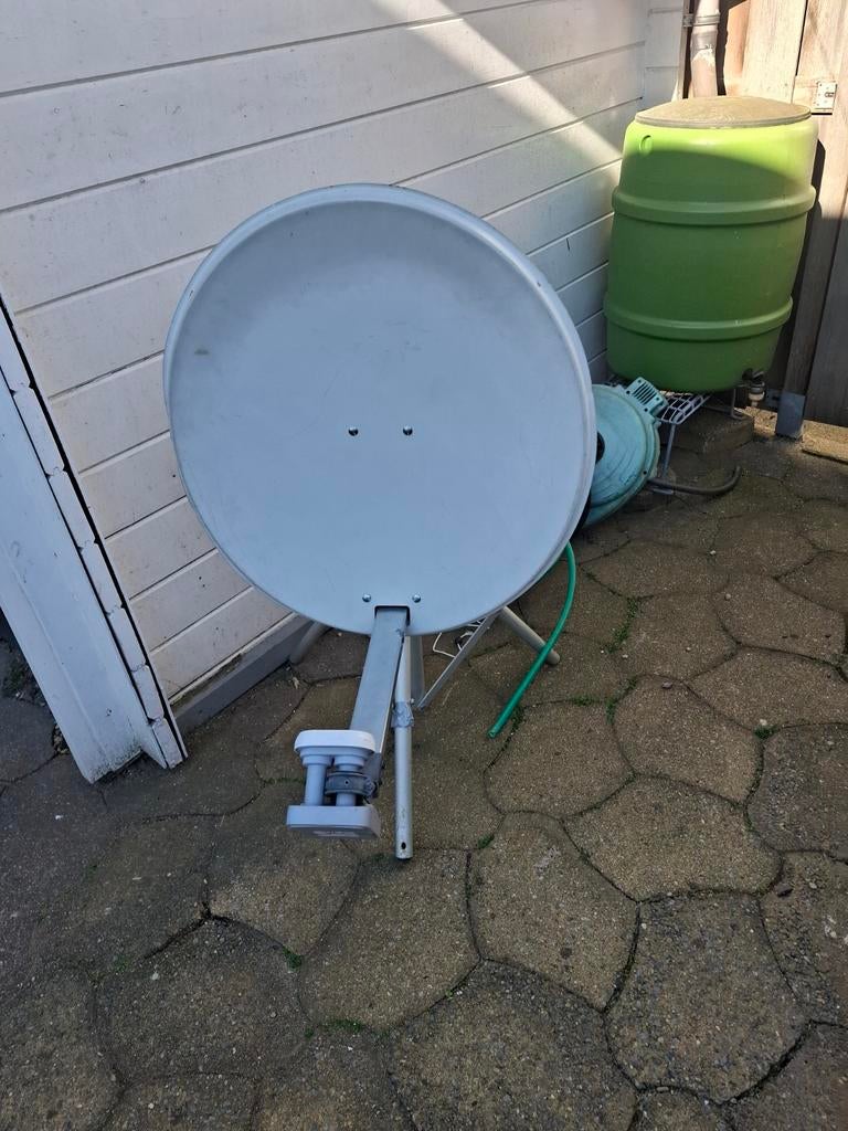 Schotel met standaard, Audio, Tv en Foto, Schotelantennes, Ophalen, Gebruikt, Overige merken