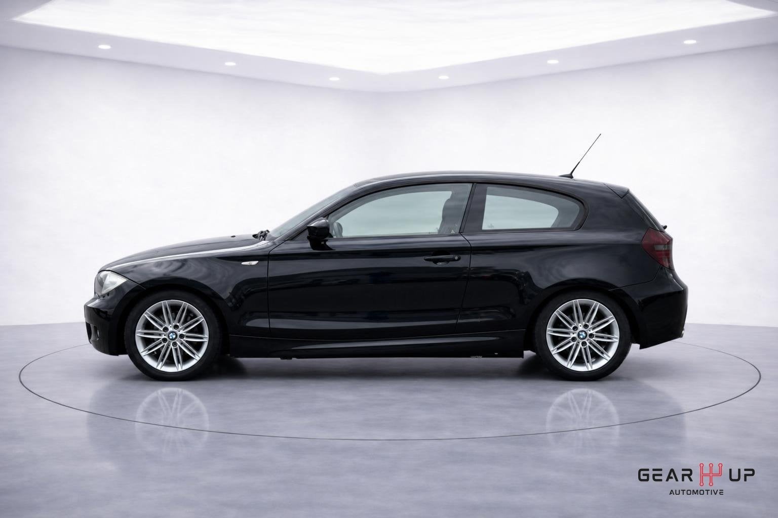 BMW 1-serie 116i M SPORT PAKKET|CLIMA|CRUISE|LM|APK|NAP|, Auto's, 1-Serie, Euro 5, Achterwielaandrijving, 4 cilinders