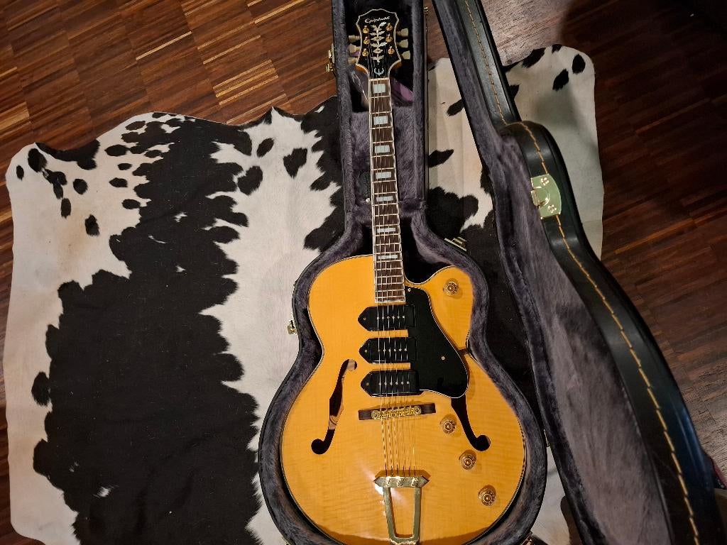 ARCHTOP COLLECTION  GUILD GRETSCH  LEVIN  EPIPHONE, Muziek en Instrumenten, Snaarinstrumenten | Gitaren | Elektrisch, Zo goed als nieuw