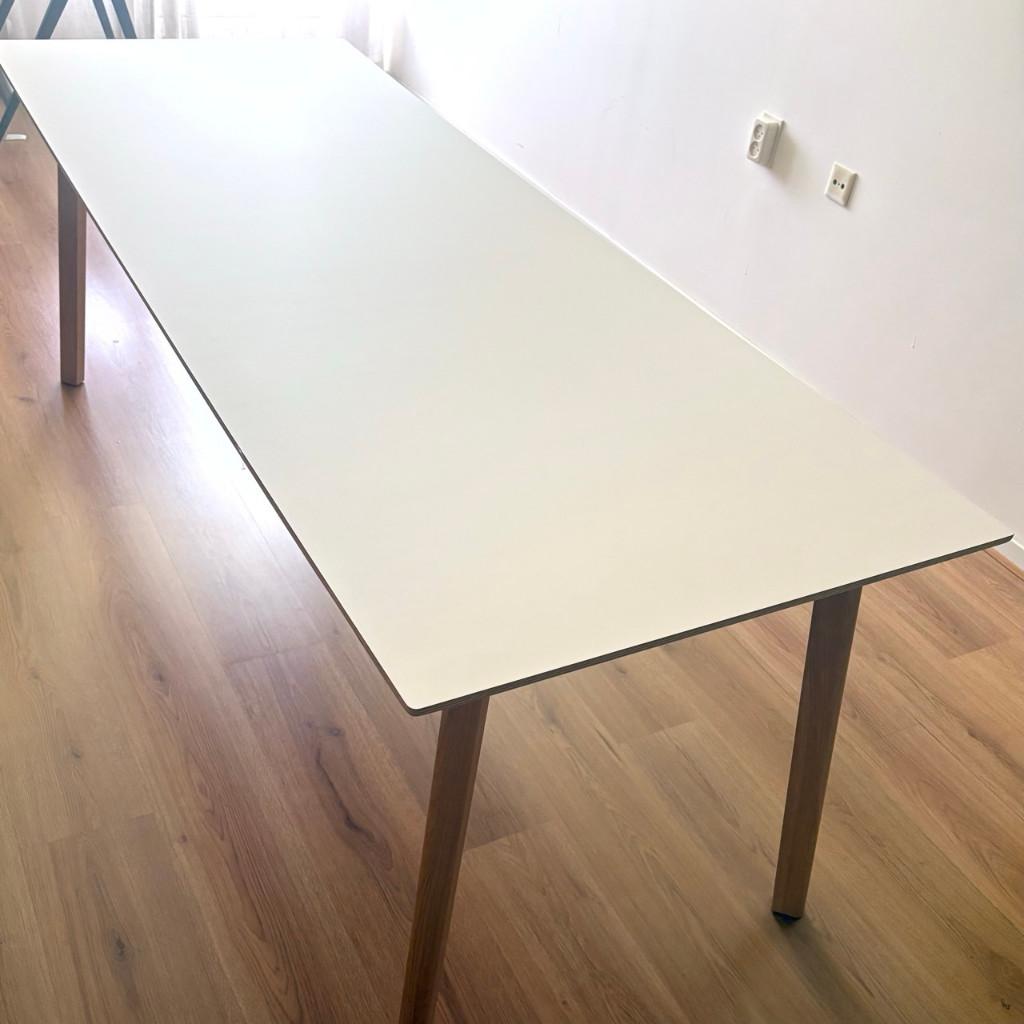 HAY Showroom tafel eettafel 200x75 cm, Huis en Inrichting, Tafels | Eettafels, Zo goed als nieuw, 50 tot 100 cm, 200 cm of meer