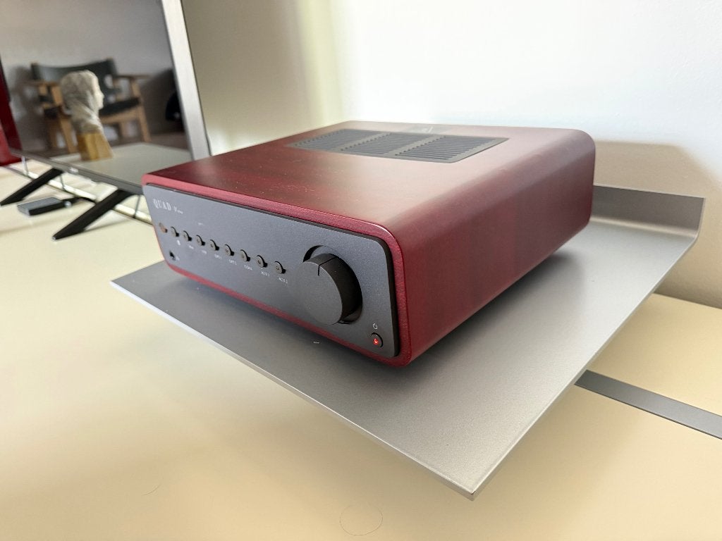 Quad Vena en Quad luidsprekers 21L minimalistisch design, Zo goed als nieuw, Ophalen, Overige merken, Minder dan 60 watt