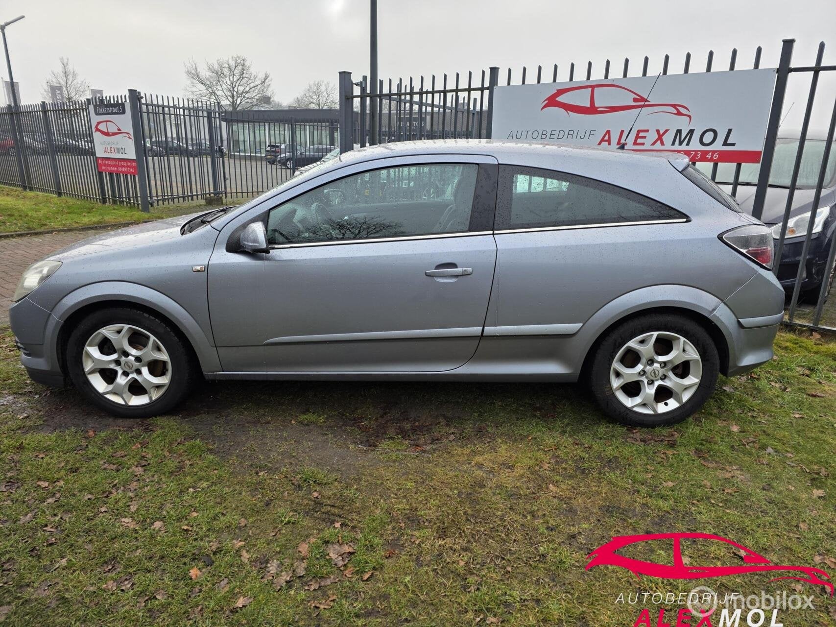 Opel Astra GTC 1.6 Edition, Voorwielaandrijving, 15 km/l, 4 cilinders, 1589 cc