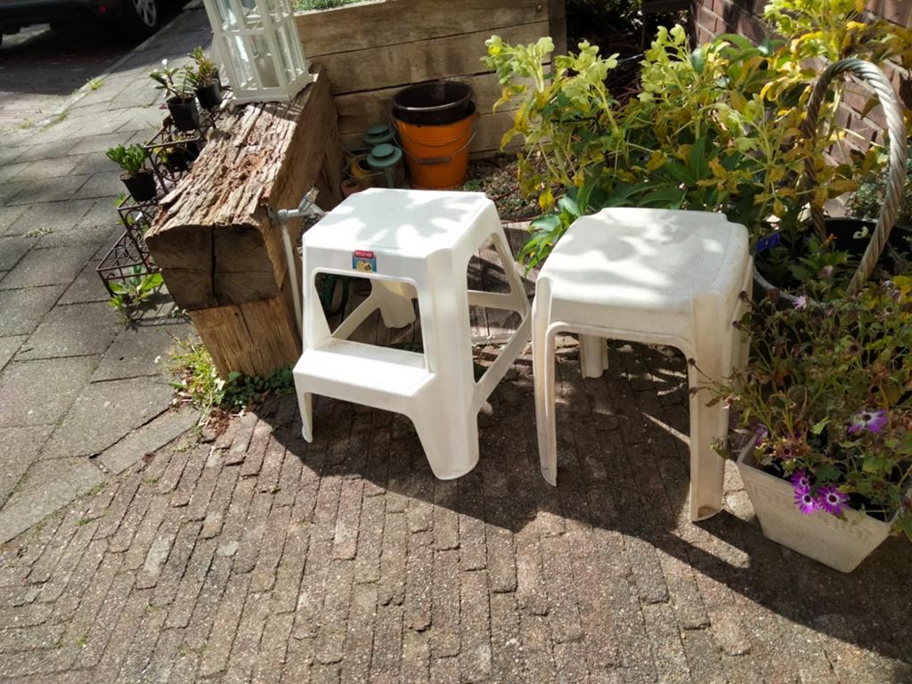 Plastic krukjes wit, Ophalen, Kunststof