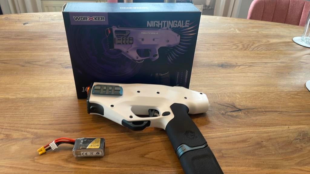 Mooie nieuwe worker nightingale nerf blaster, Ophalen of Verzenden, Nieuw
