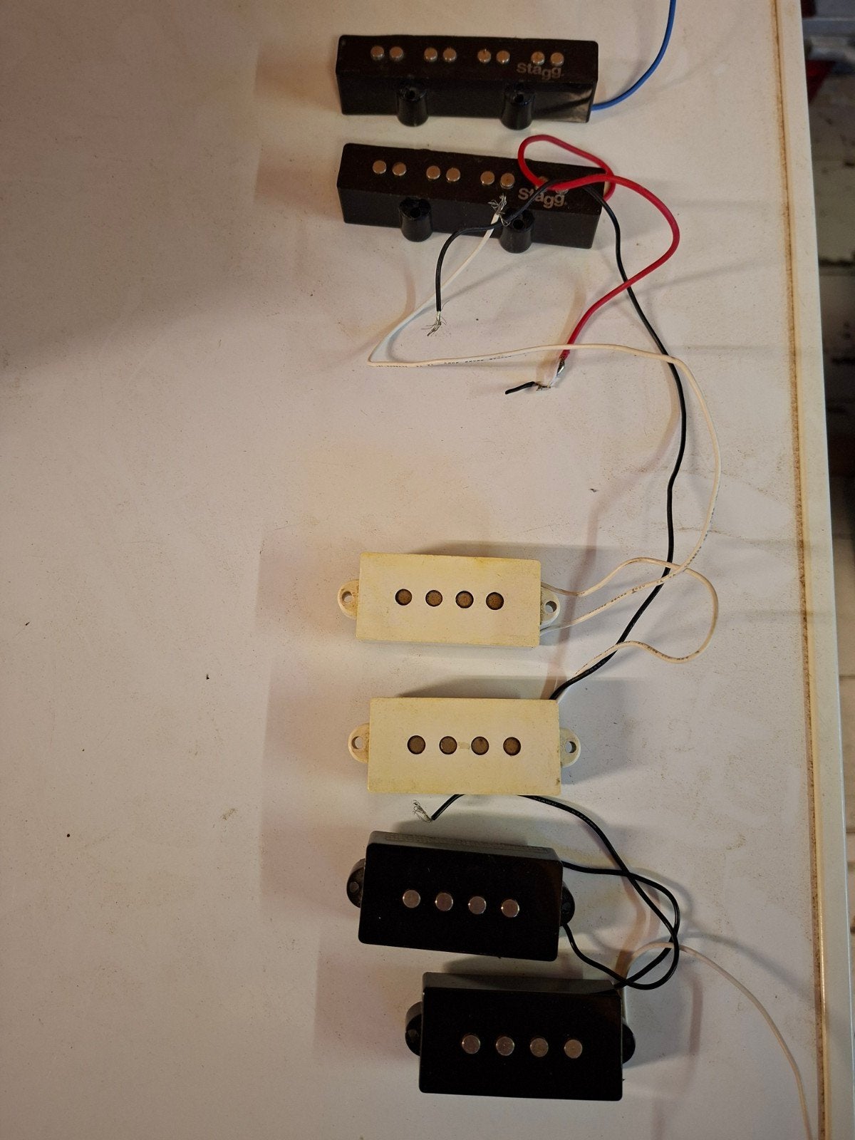 Diverse pickups voor basgitaar 2x P 1x J, Muziek en Instrumenten, Instrumenten | Toebehoren, Ophalen of Verzenden, Gebruikt, Elektrische basgitaar