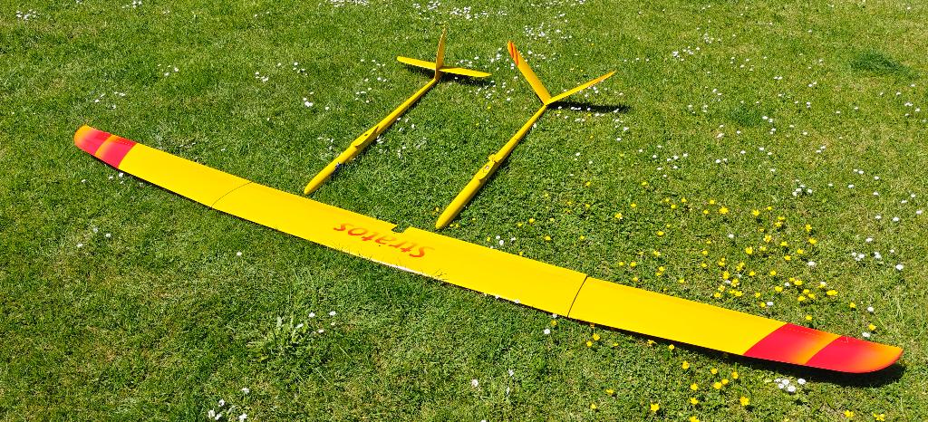 Shredair Stratos 3V F3J met twee rompen, Hobby en Vrije tijd, Modelbouw | Radiografisch | Vliegtuigen, Ophalen