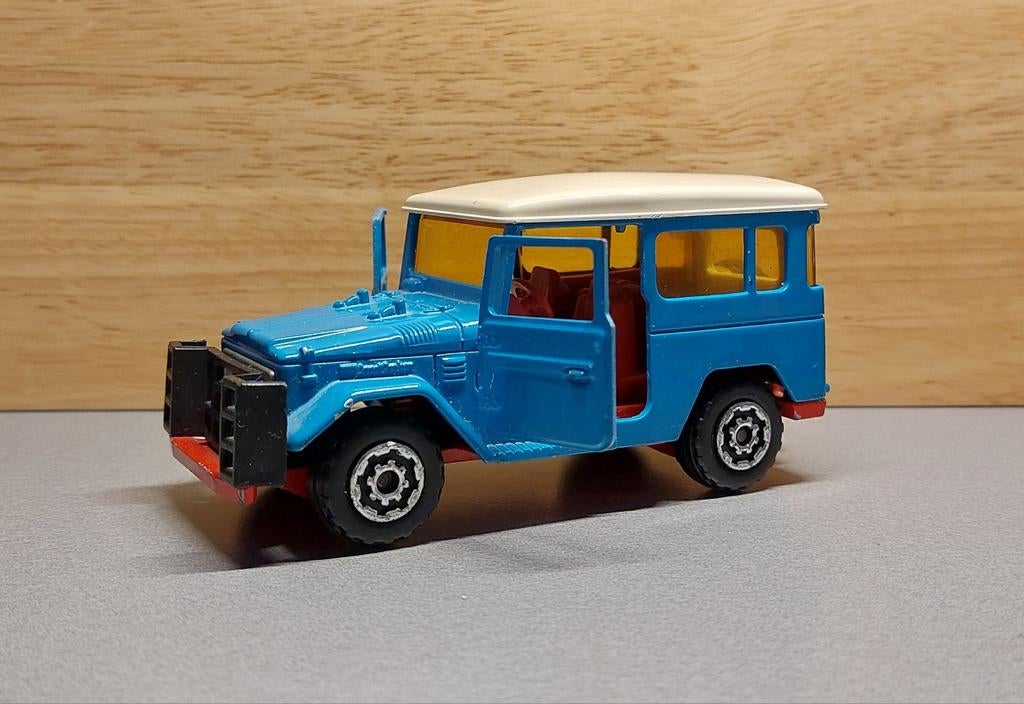 Majorette Toyota Land Cruiser FJ40 Blauw 1/36, Overige merken, Auto, 1:32 tot 1:50, Ophalen of Verzenden