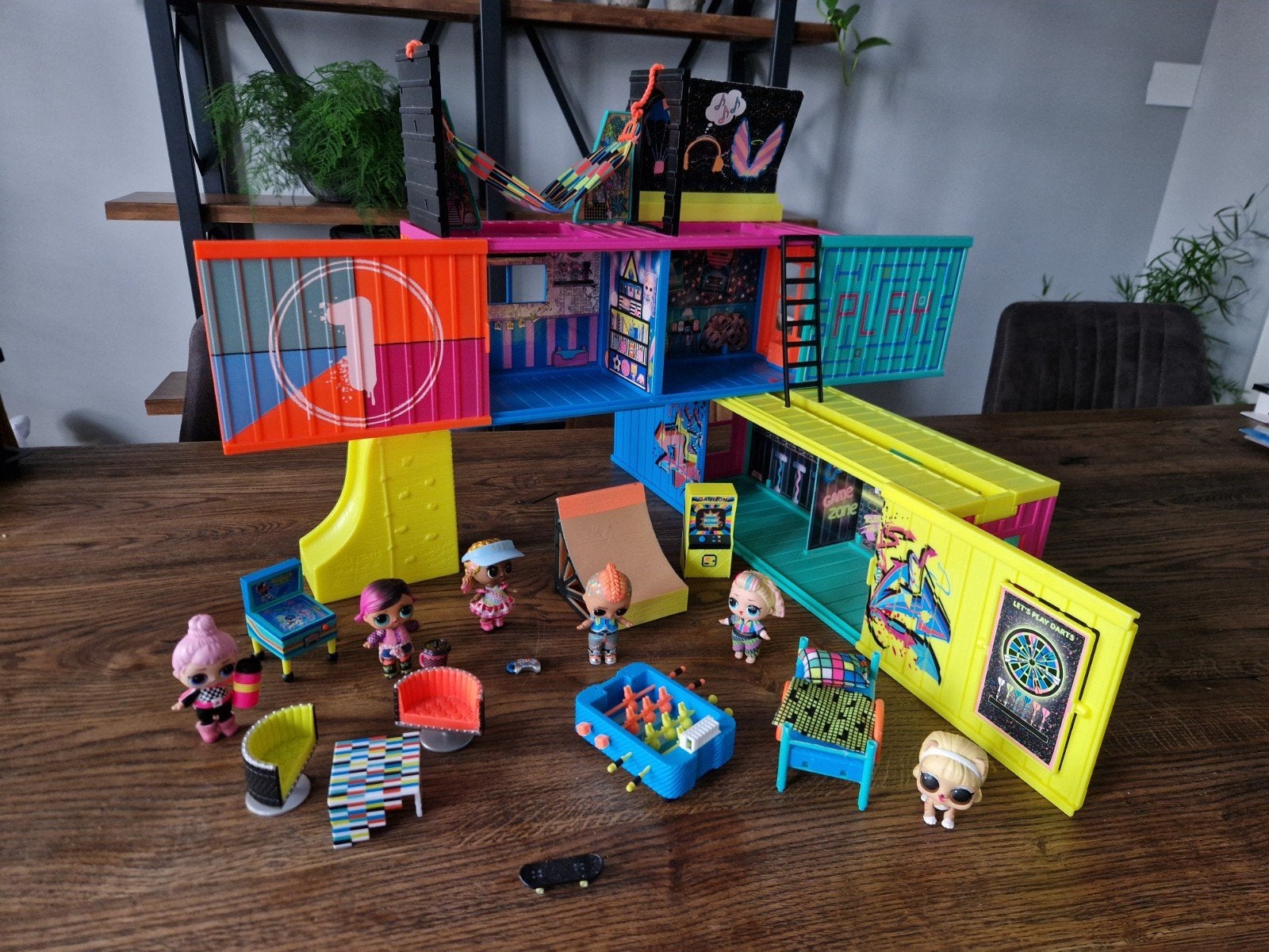 LOL clubhouse!, Kinderen en Baby's, Speelgoed | Poppenhuizen, Ophalen of Verzenden, Zo goed als nieuw, Poppenhuis