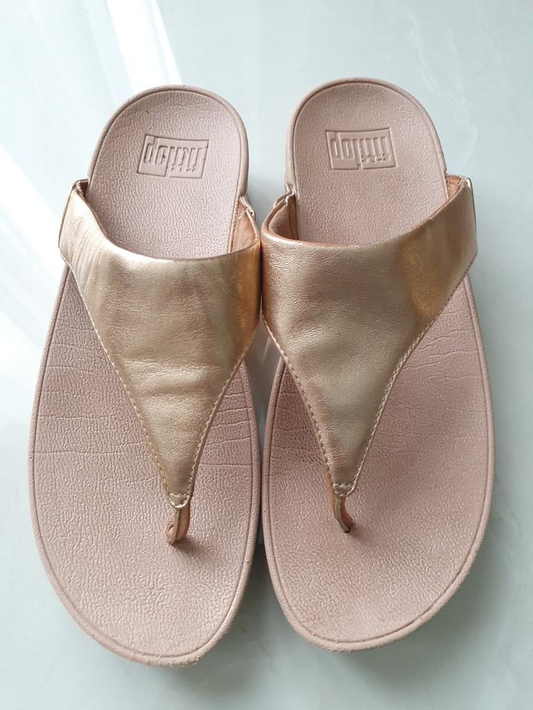 Fitflop slippers roze goudkleurig maat 39, Kleding | Dames, Schoenen, Slippers, Ophalen of Verzenden, Zo goed als nieuw, Fitflop