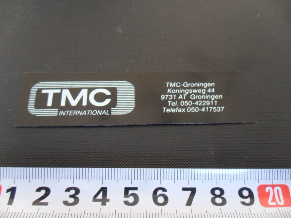 sticker Groningen TMC international Koningsweg 44, Ophalen, Zo goed als nieuw
